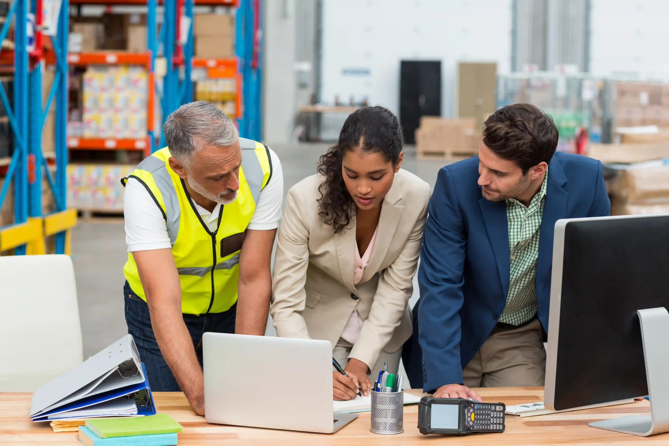 Logistics managers analyzing import documentation under U.S. customs rules and procedures 2025